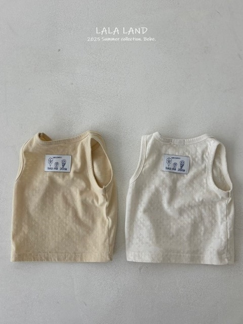 bebe Vien Sleeveless bebe Vien Sleeveless