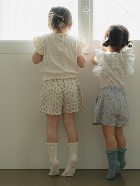 Flower Print Pleated Shorts