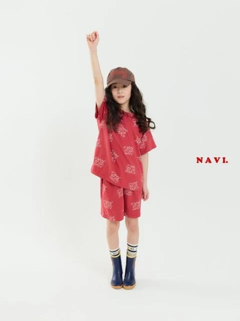 Font Tee