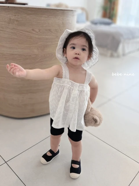 Vivienne Lace Blouse