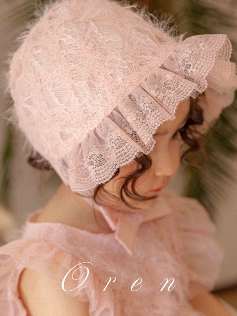Jenny Lace Bonnet