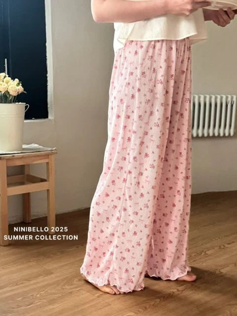 Petite Pleated Pants Adult