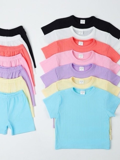 B 31 Top Bottom Set (short) B 31 Top Bottom Set (short)