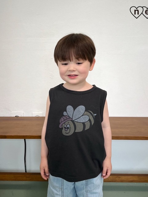 Bee Sleeveless
