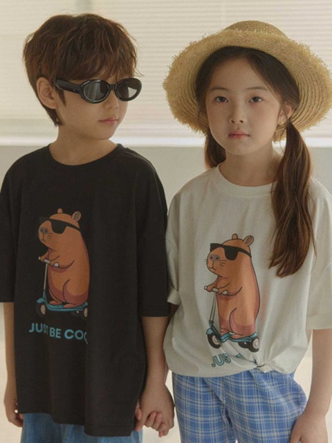 Capybara Tee