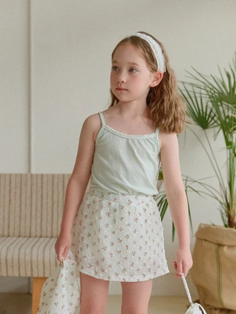 Lily Sleeveless Lily Sleeveless