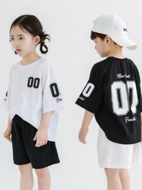 00 Tee 00 Tee