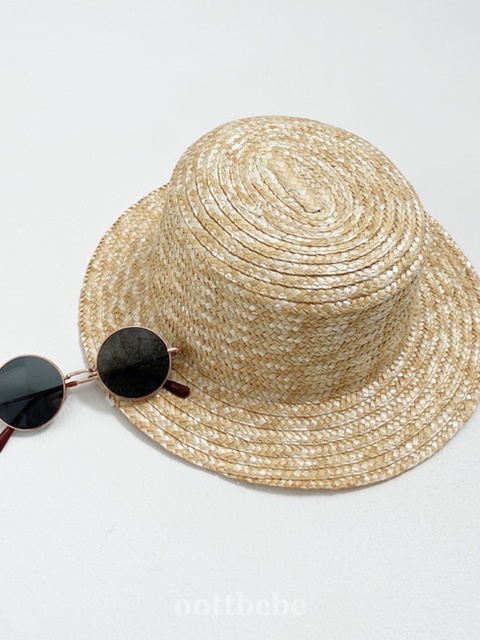 Farmer Straw Farmer Straw