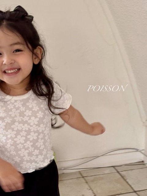 Daisy Tee