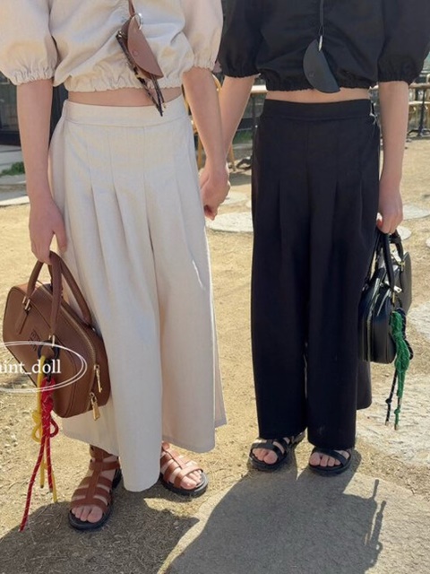 Wide Pleated Pants