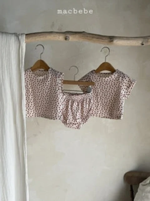 Strawberry Three-piece Set (Short Sleeve + Sleeveless + Bloomers) Strawberry Three-piece Set (Short Sleeve + Sleeveless + Bloomers)