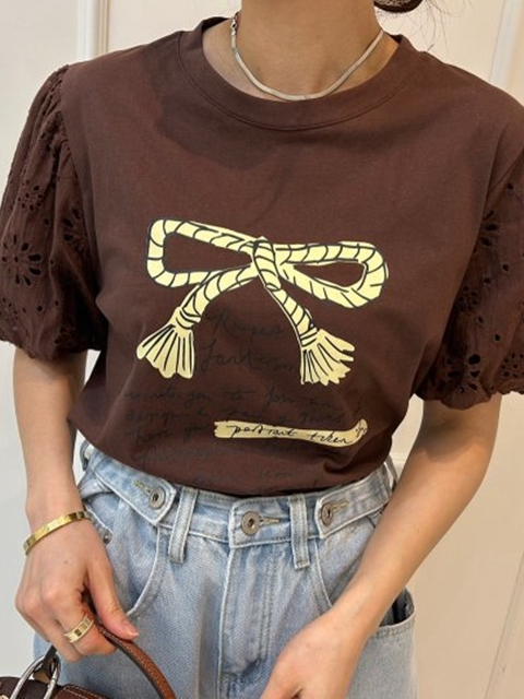 Punching Ribbon Tee Punching Ribbon Tee
