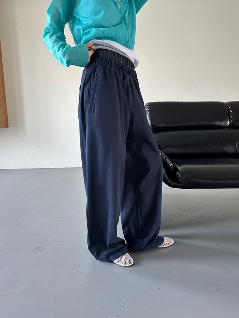 Heavy Pants