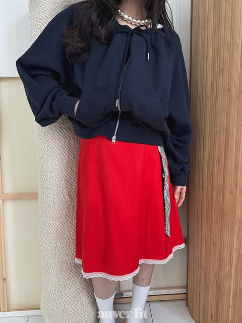 Off Shoulder Zip-up Off Shoulder Zip-up