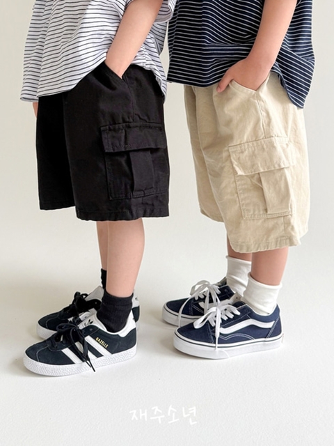 Milky Cargo Pants