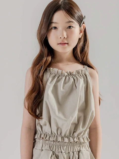 Sleeveless Blouse Sleeveless Blouse