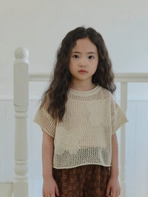 Flower Knit Short Sleeve Tee Flower Knit Short Sleeve Tee