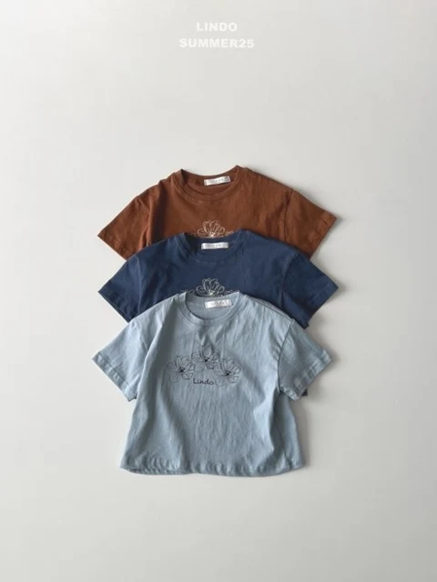 Daisy Short Sleeve Tee