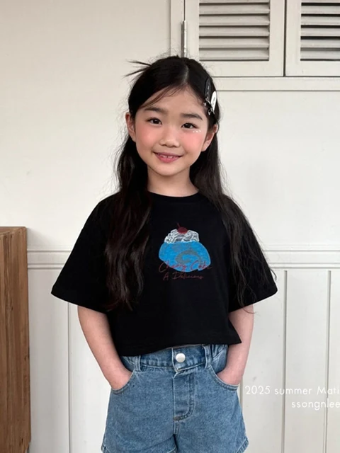 Dessert Crop Tee