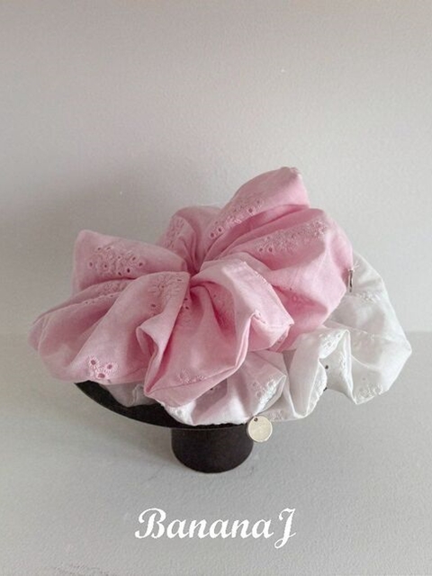 Tina Scrunchie