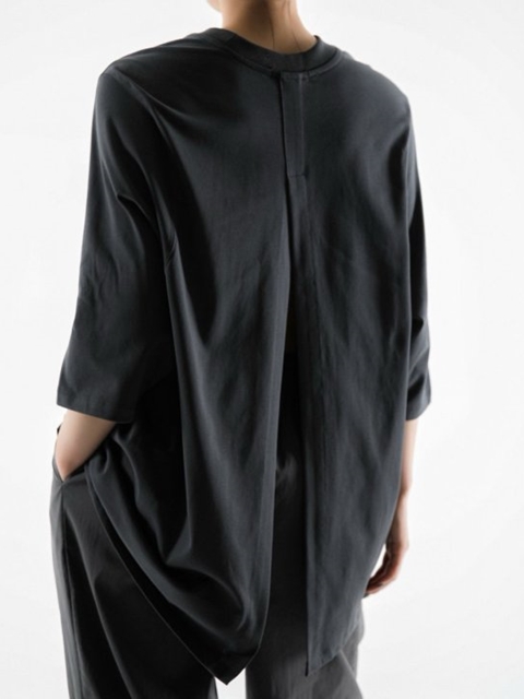 Oversized Fit Back Slit Detail Tee