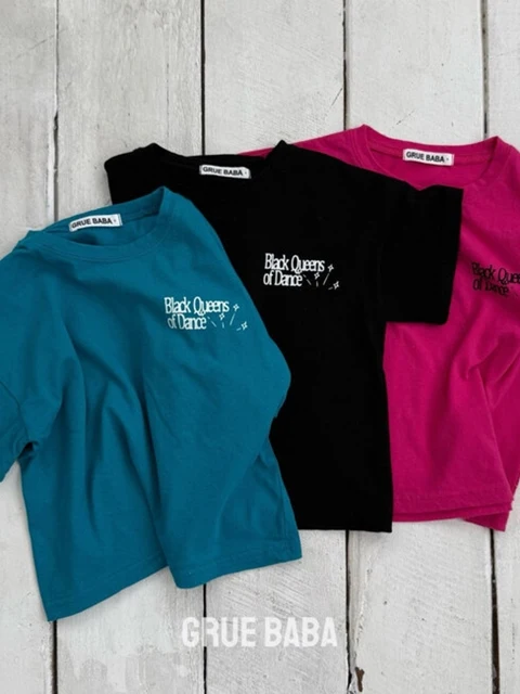 Black Tee Black Tee