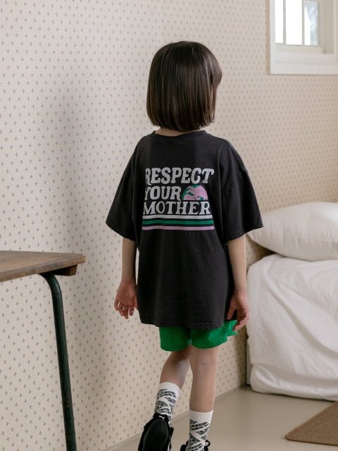 Earth Tee Earth Tee