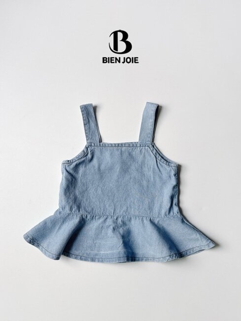 Betty Bustier