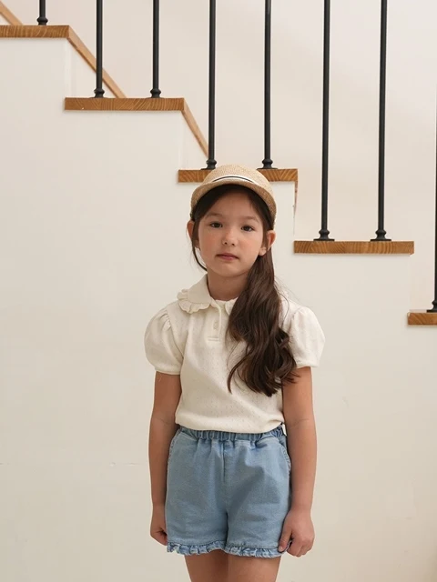 25 Eyelet Collar Tee 25 Eyelet Collar Tee