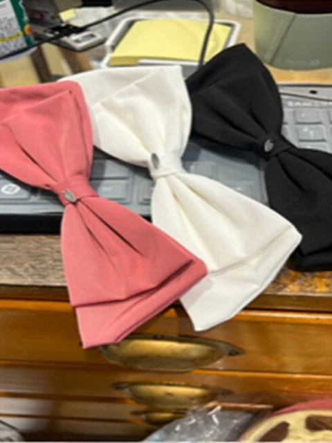 Layered Big Ribbon Pin