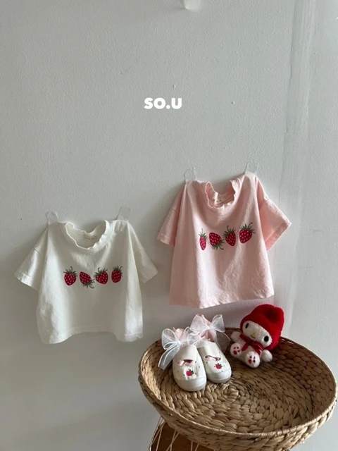 Strawberry Print Tee Strawberry Print Tee