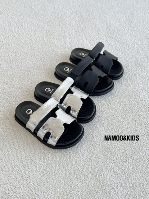 Corin H Sandals Corin H Sandals