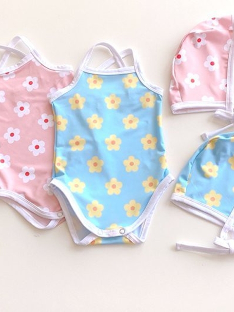 Strap Swimsuit (with Bonnet Set) 1