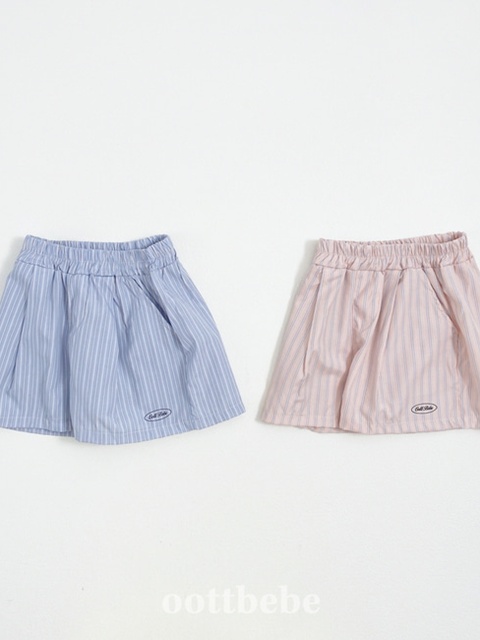 Pose Shorts