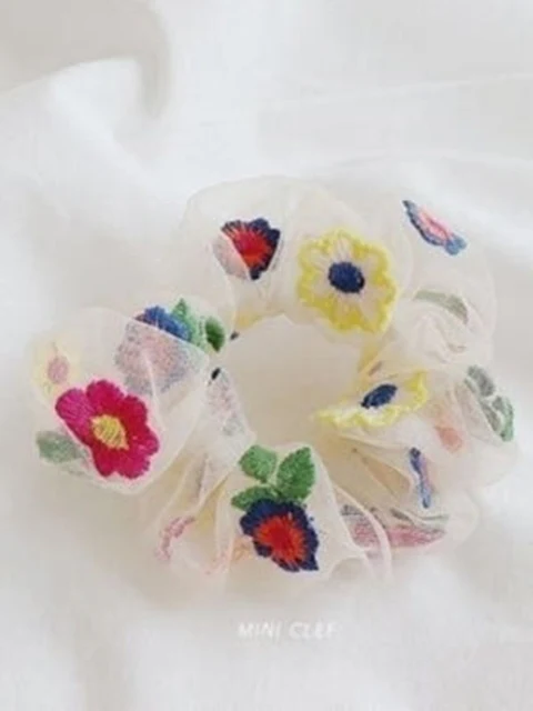 Flower Scrunchie