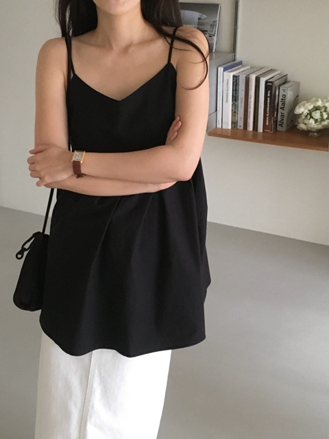 Shirring V-neck Layered Blouse Shirring V-neck Layered Blouse