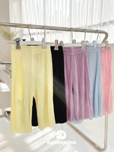 Pleated Pants Pleated Pants