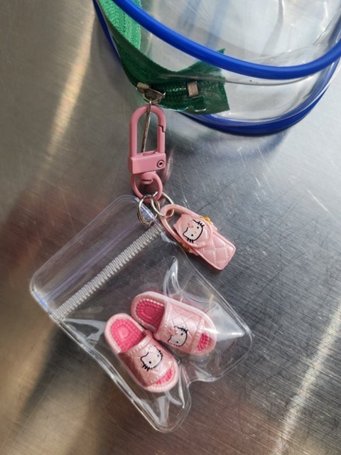 Kitty Slipper Minibag Keyring Kitty Slipper Minibag Keyring