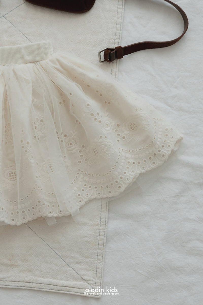 Aladin - Korean Children Fashion - #kidzfashiontrend - Lace Sha Skirt - 4