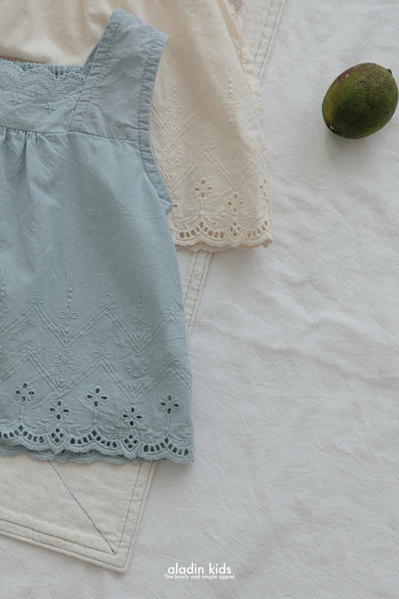 Aladin - Korean Children Fashion - #kidsshorts - Lace Sleeveless Blouse - 5
