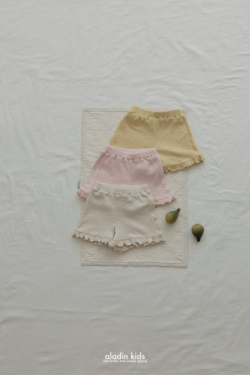 Aladin - Korean Children Fashion - #kidsstore - Signature Frill Ribbed Shorts