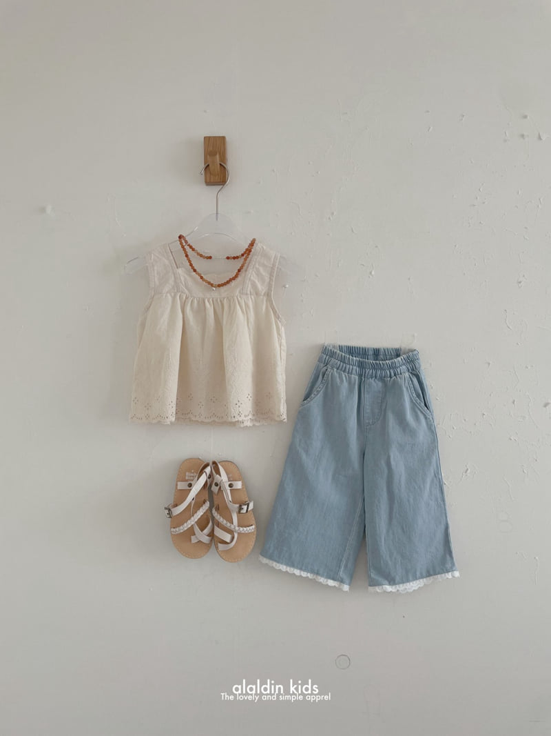 Aladin - Korean Children Fashion - #minifashionista - Lace Sleeveless Blouse - 11