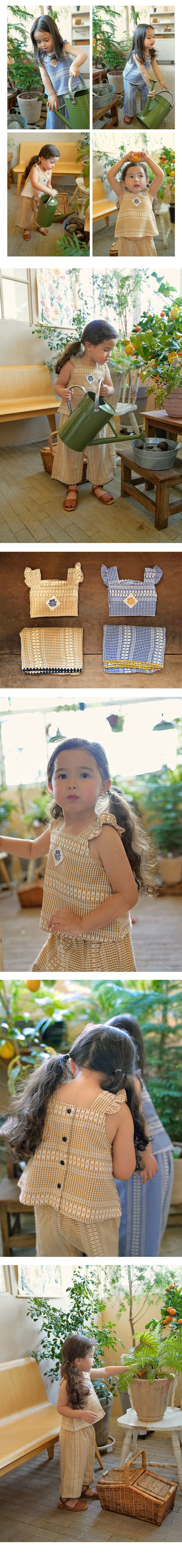 Amber - Korean Children Fashion - #kidsstore - Baro Check Blouse - 4