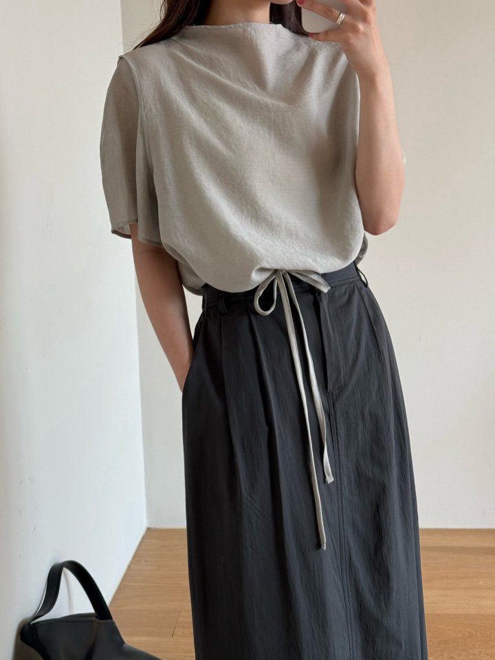 Amygrace - Korean Women Fashion - #momslook - Half High Neck Blouse - 10