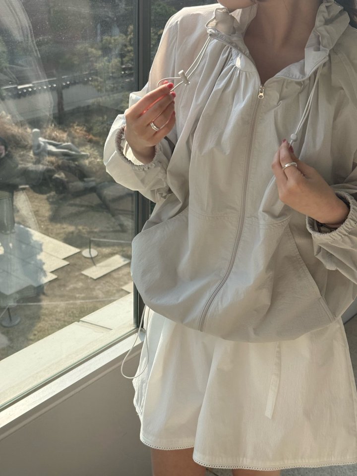 Amygrace - Korean Women Fashion - #momslook - Shirring Hood Blouson - 5