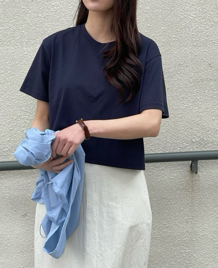 Amygrace - Korean Women Fashion - #momslook - Crop Short Sleeved Tee - 6