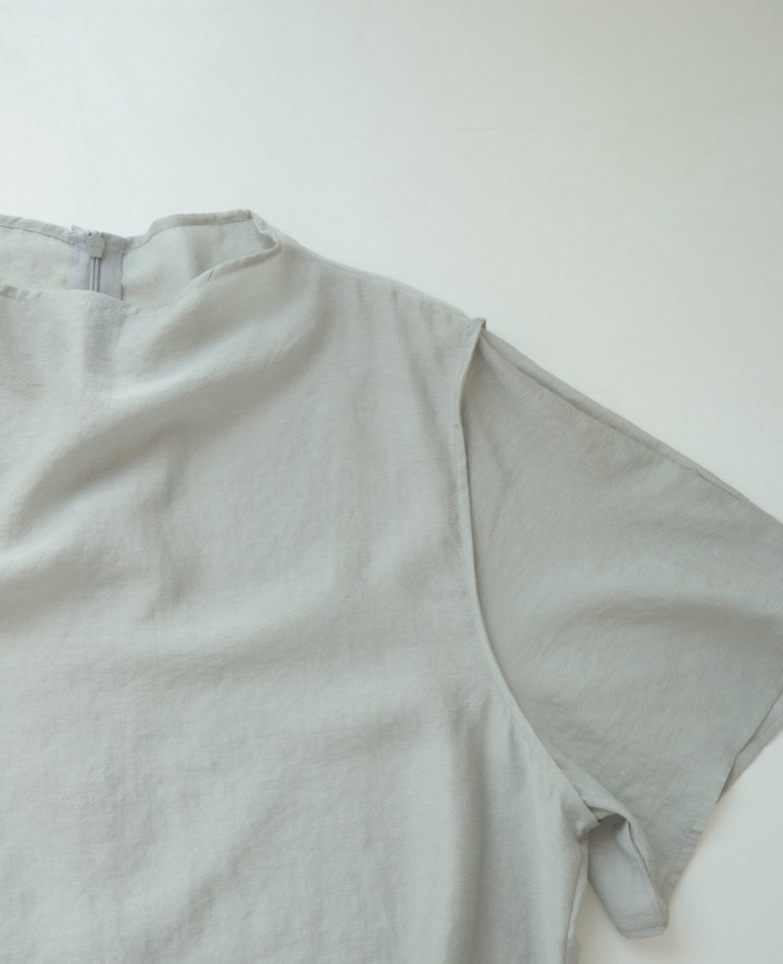 Amygrace - Korean Women Fashion - #womensfashion - Half High Neck Blouse - 3