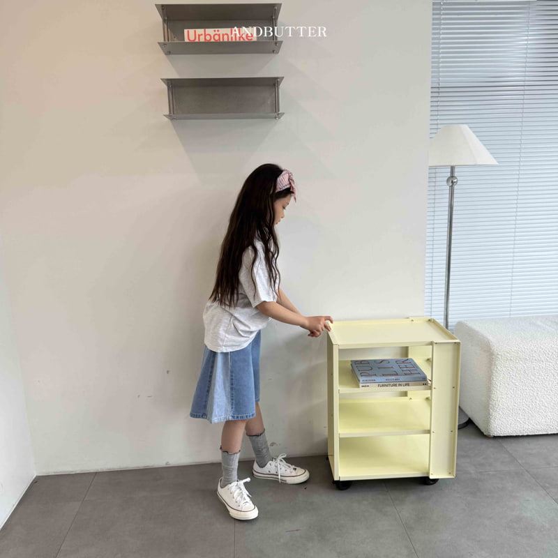 Andbutter - Korean Children Fashion - #stylishchildhood - Bermuda Mix Denim Pants - 2