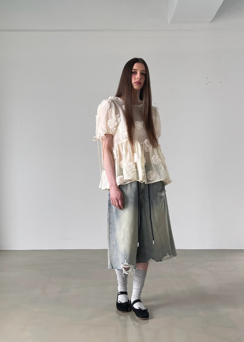 Another Avenue - Korean Women Fashion - #momslook - Overfit Vintage Half Denim Pants - 9