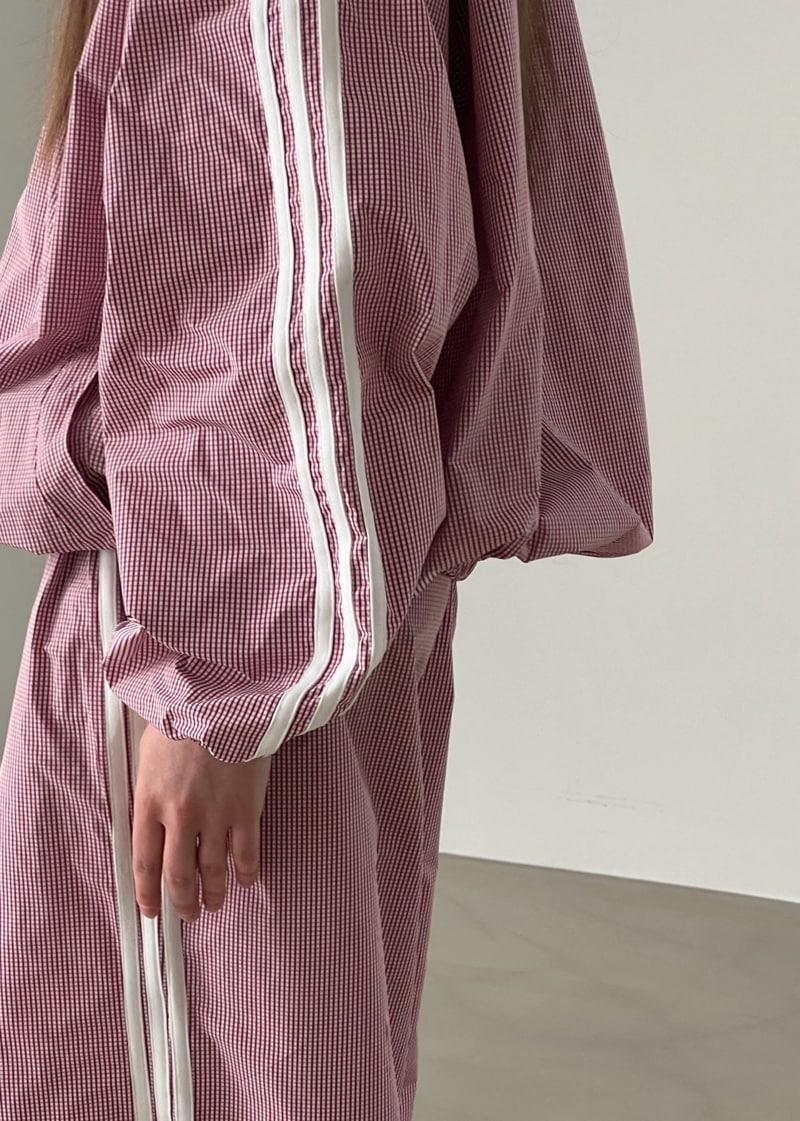 Another Avenue - Korean Women Fashion - #thelittlethings - Three Lines Check Jumper - 10
